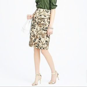 🦄3for$20•J Crew Patterned Pencil Skirt